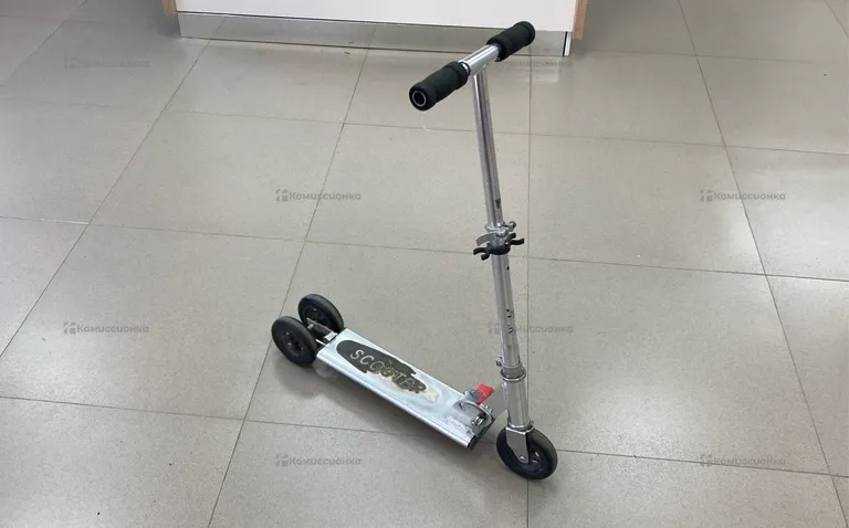 Самокат детский Scoote