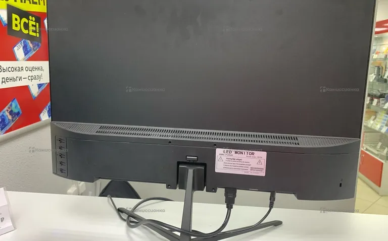 Монитор широкоформатный диагональ 24". Разъёмы VGA и HDMI,  1920x1080 FullHD