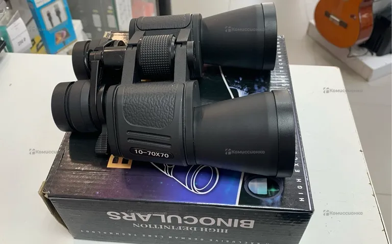 Бинокль bushnell 70x70