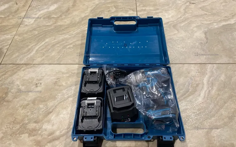 Гайковерт Makita 21v 4.0ah