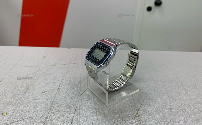 Часы Casio