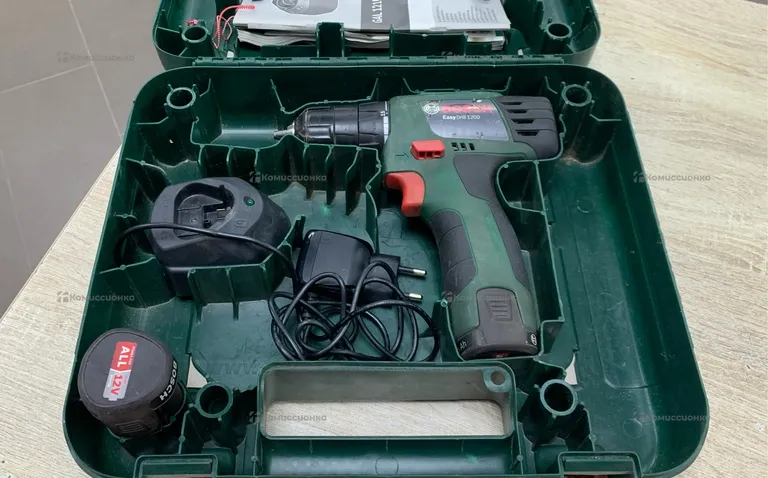 Дрель-шуруповерт Bosch Easydrill 1200 12V