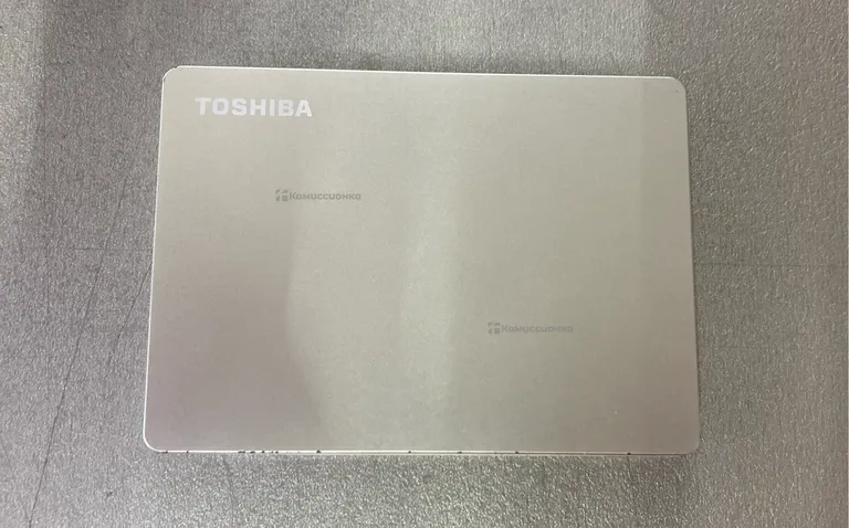 Жесткий диск  Toshiba Canvio Flex