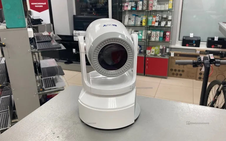 Прожектор полного движения Bi RAY ML100B