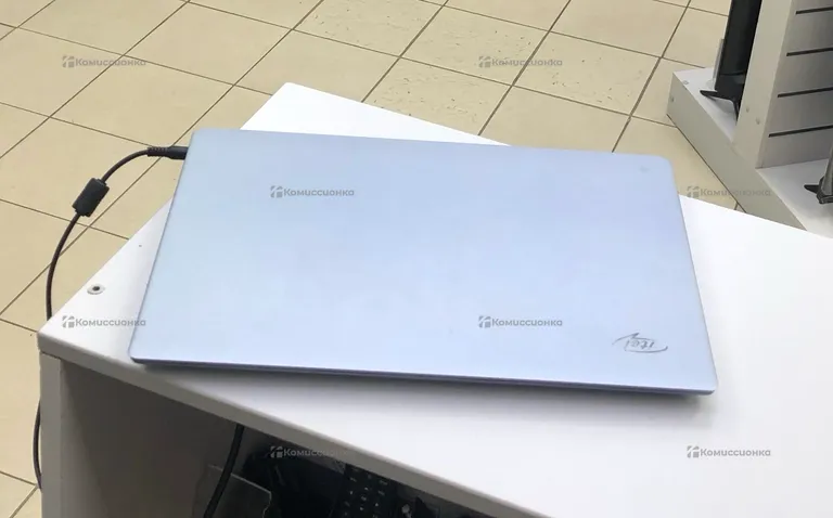 Ноутбук  Itel