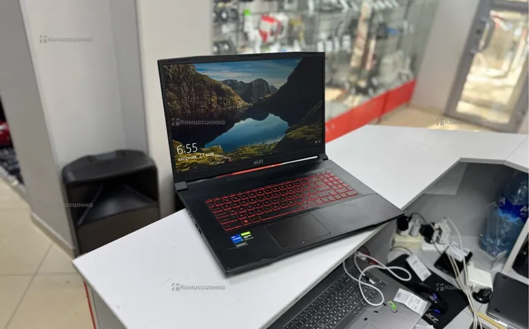 Ноутбук MSI KATANA GF76