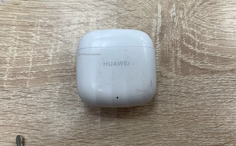 Наушники  Huawei T0016L