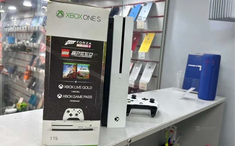 Приставка Xbox One S 1 ТБ