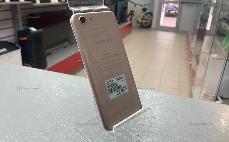Oppo a83 6/128