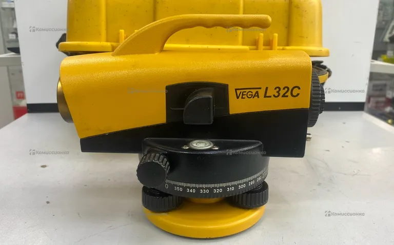 Оптический нивелир Vega L32C