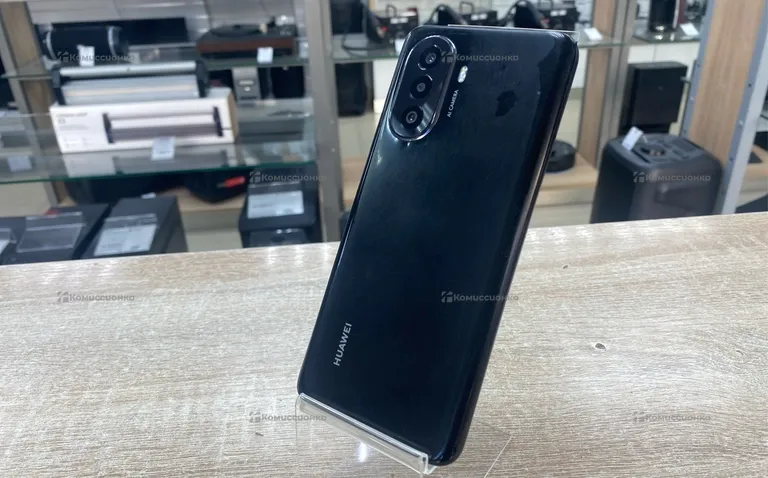 Huawei Nova Y70 4/128 ГБ