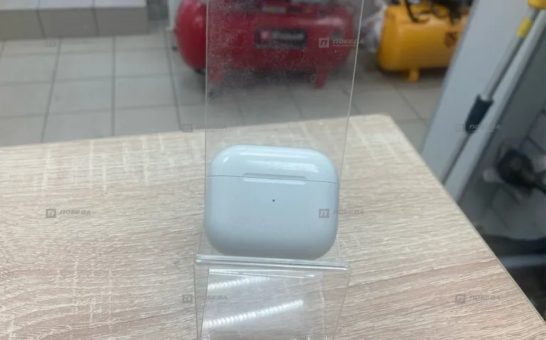 Наушники Apple AirPods