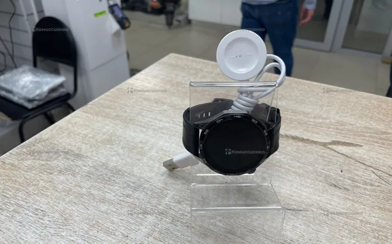 Часы Huawei Watch GT 4