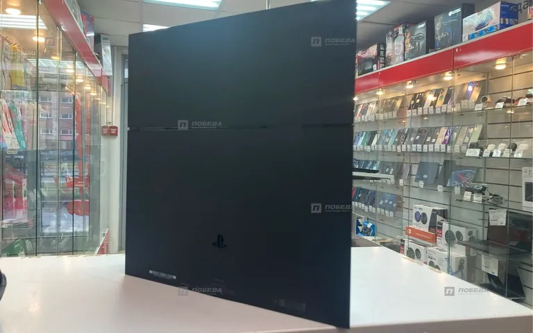 Приставка ps4 1 tb