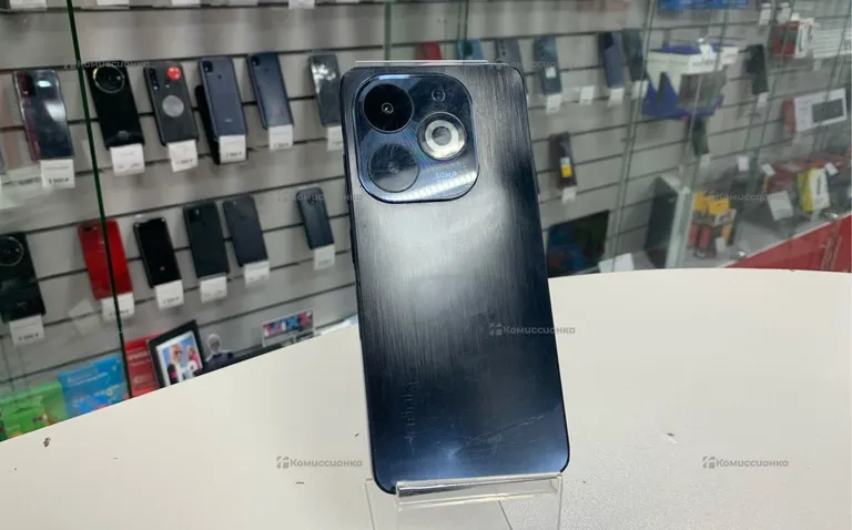 Infinix smart 8 pro 4/64