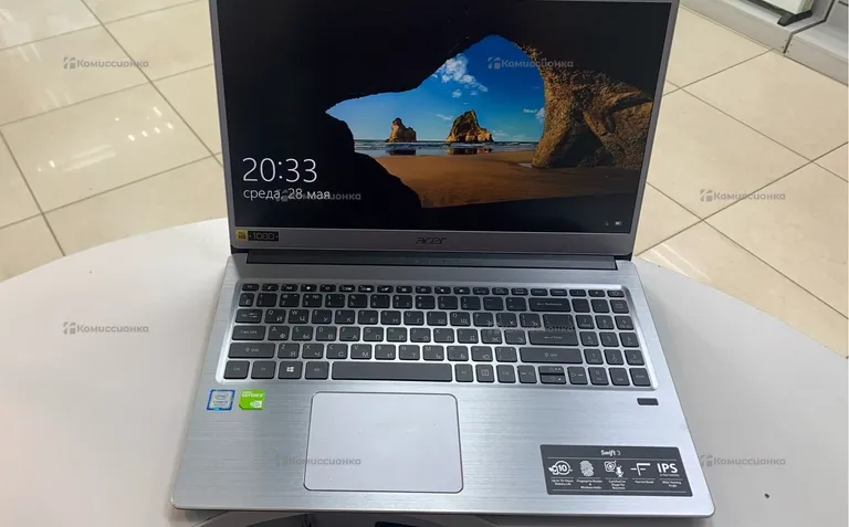 Ноутбук Acer Swift SF315-52