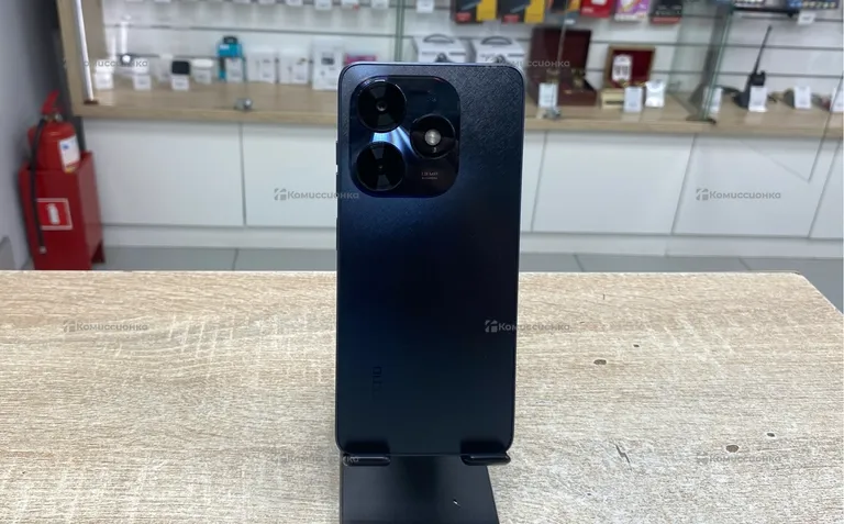 Tecno Tecno Spark go 2024 4/64 gb