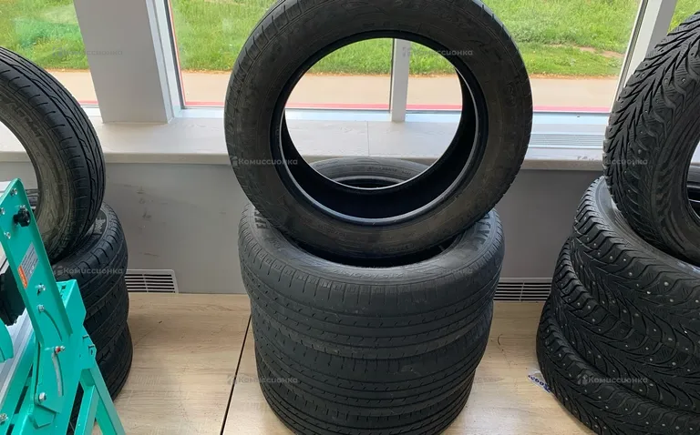 Шины летние Godyear 215/60 R15