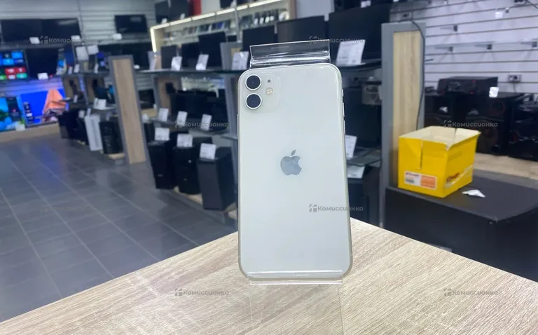 Apple IPhone 11 64Gb