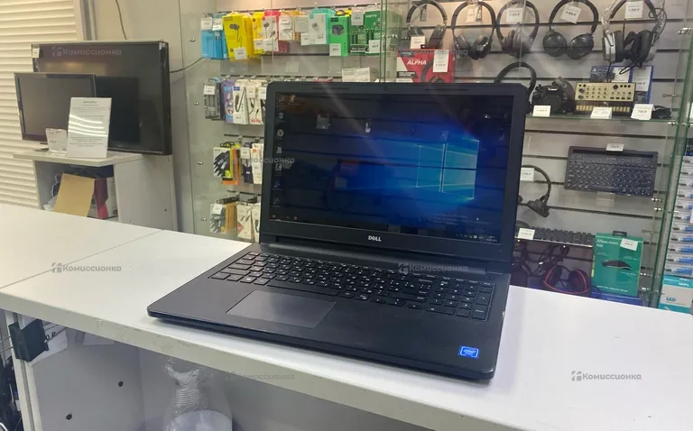 Ноутбук  Dell