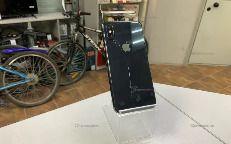 Apple iPhone Xs 64 GB