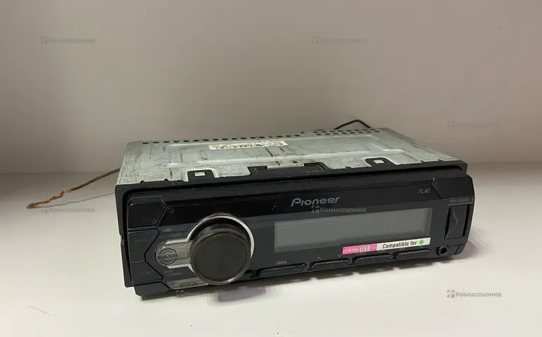Автомагнитола Pioneer MVH-S110UBW