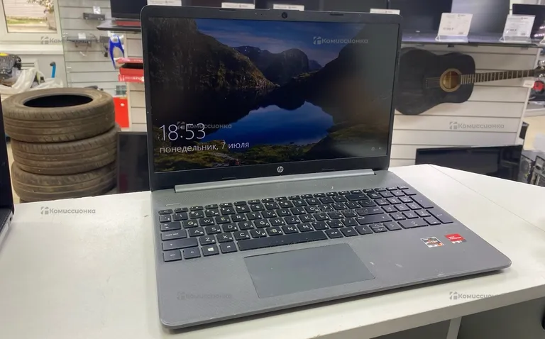 Ноутбук HP 15s-eq2024ur