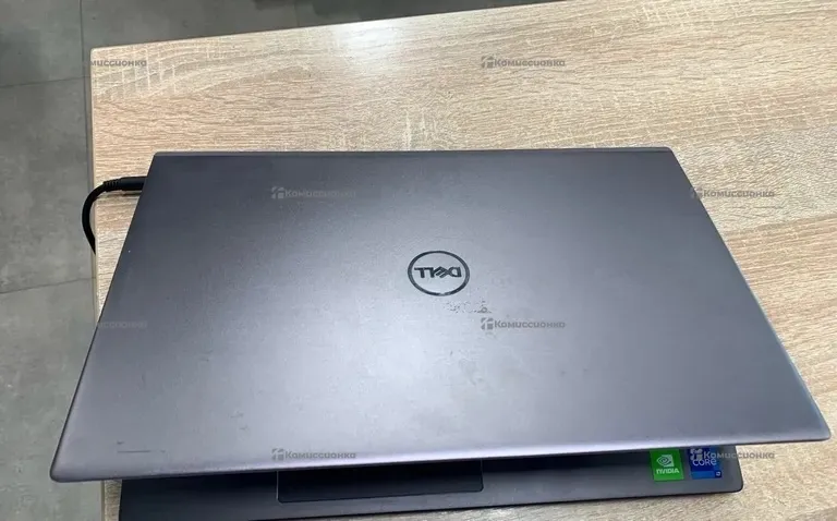 Ноутбук Dell Vostro 5502