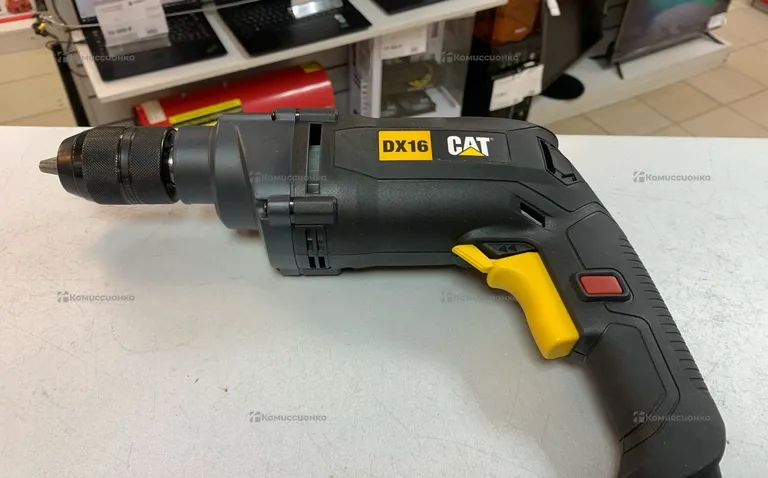 Дрель сетевая CAT DX16