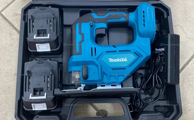Аккумуляторный лобзик Makita 21v
