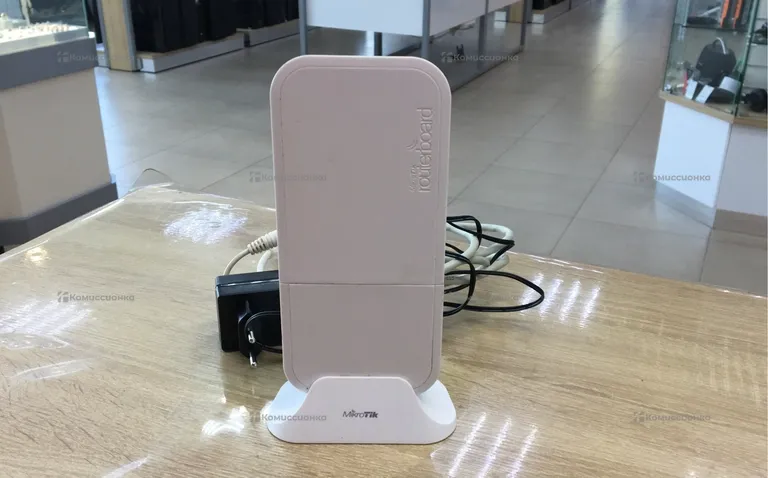 Беспроводной маршрутизатор Mikrotik RBwAPG-5HacT2