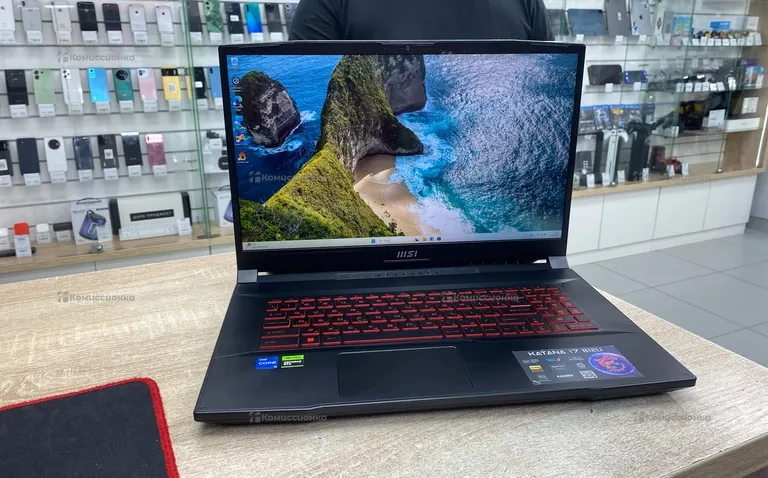 Ноутбук MSI Katana 17 B12U