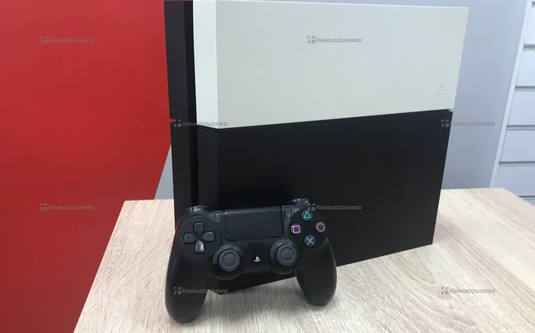 Приставка PS4 Fat 500
