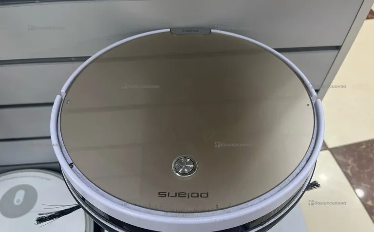 Робот пылесос Polaris PVCR 0726W