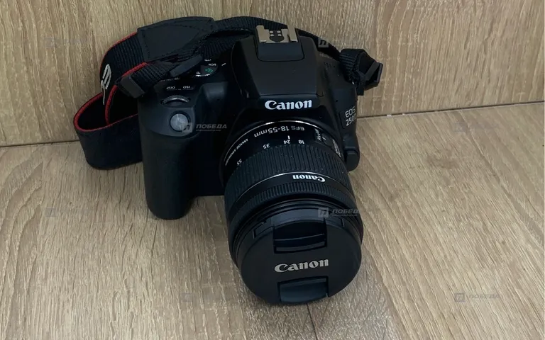 Зеркальный фотоаппарат CANON EOS 250D