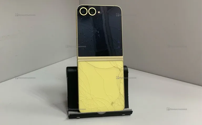 Samsung Galaxy Z Flip 6 12/256Gb