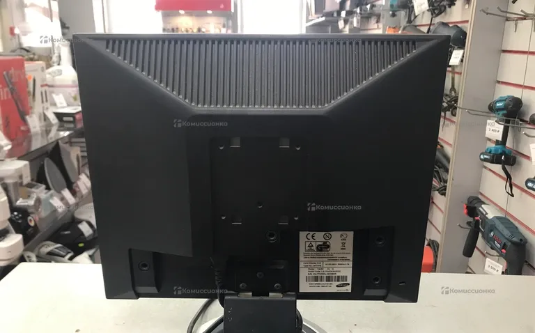 Монитор Samsung SyncMaster 740BF