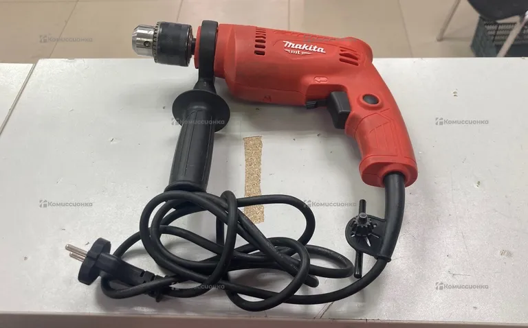 Дрель makita M0801