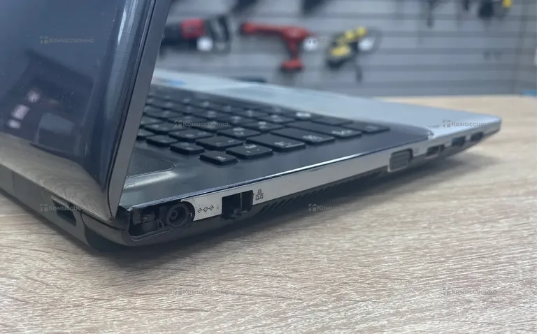 Ноутбук  Samsung 355V