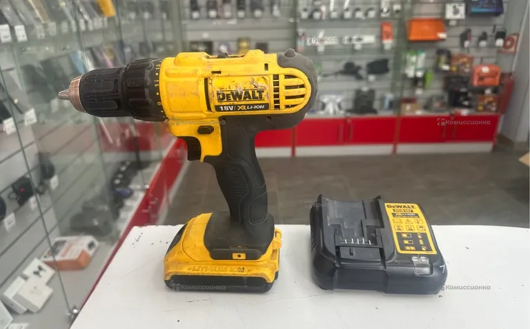Шуруповерт Dewalt dcd771-ks