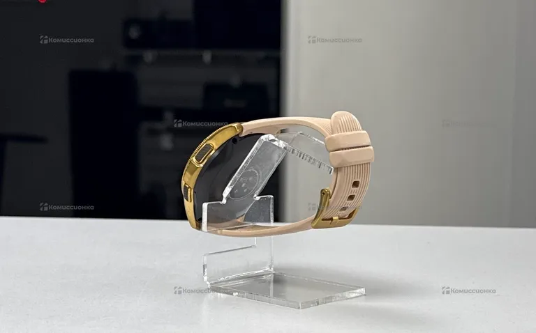 Часы  Samsung Galaxy Watch