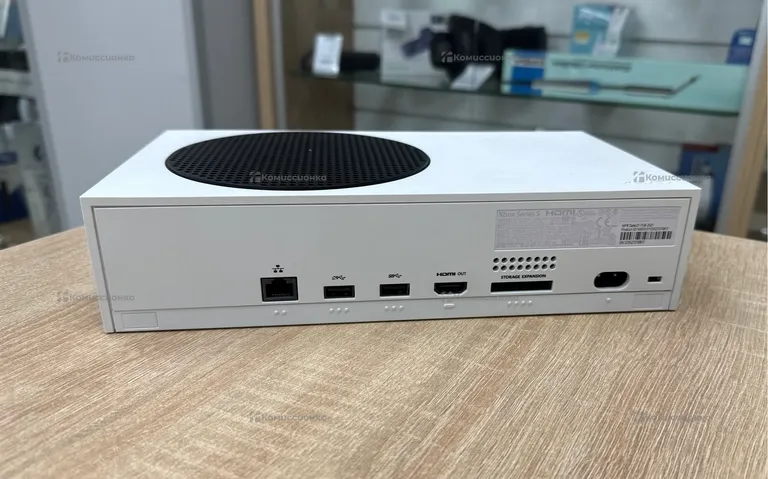 Приставка Xbox series s 512