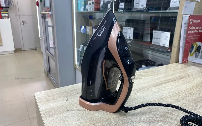 Утюг Tefal Ultimate Power Pro FV9E50