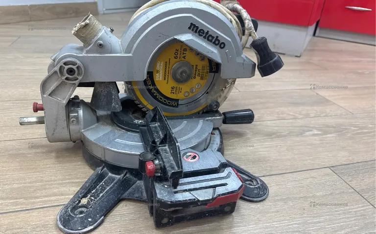 циркулярная пила KS216M Lasercut
