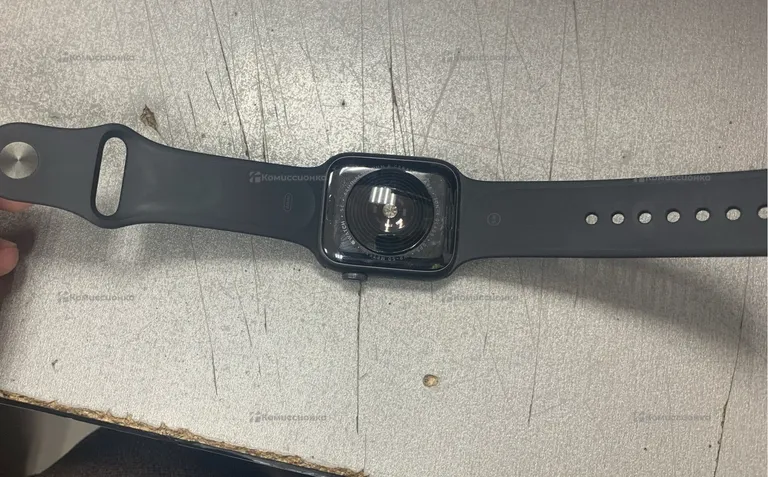 Часы  Apple Watch SE 44 mm 2022