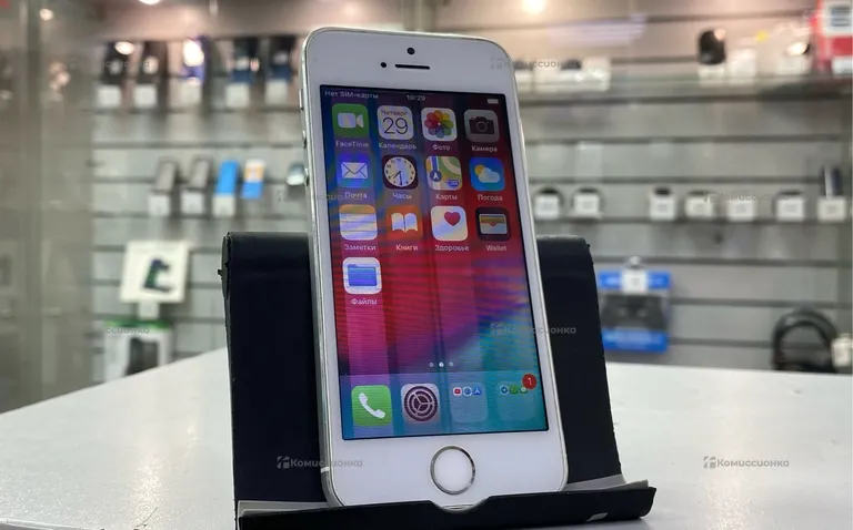 Apple iPhone 5s 16Gb