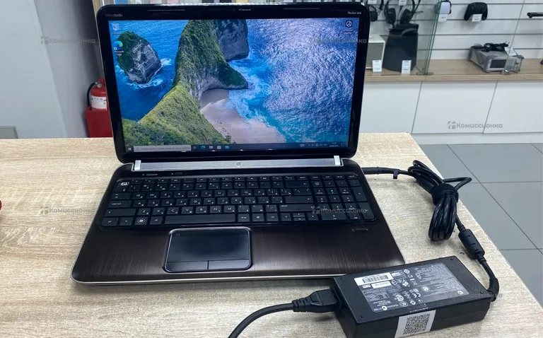 Ноутбук  HP 4FJNVK2