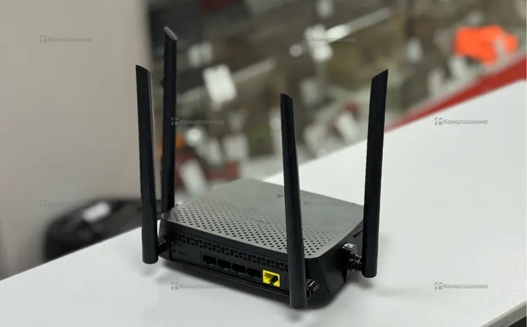 Роутер D-Link DIR-842