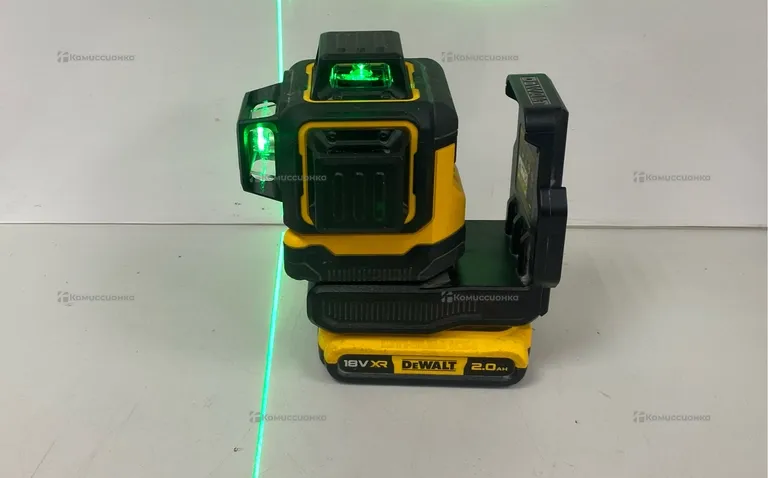 Лазерный уровень DeWalt DCLE34031