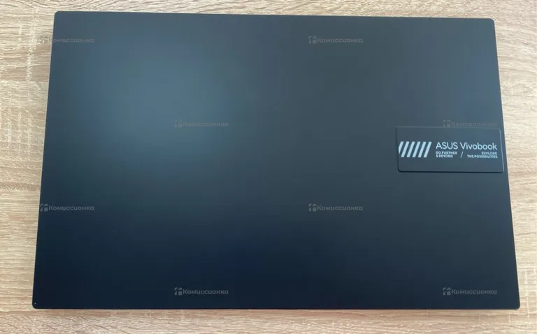 Ноутбук ASUS E1504G